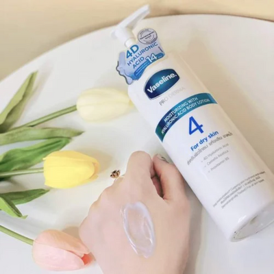 Hyaluronic Acid body lotion for long-lasting hydration