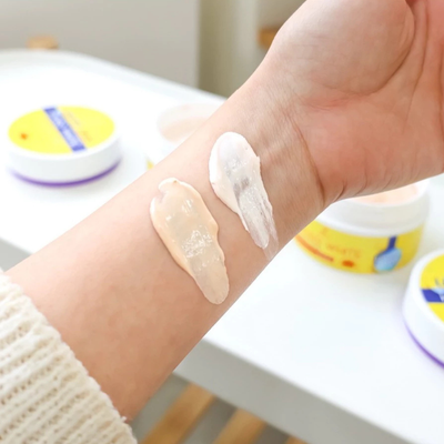 Cream texture of Z Queen Hydro White Sunscreen