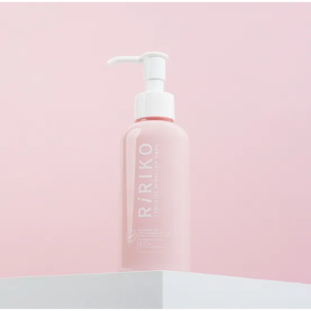 Nourishing feminine hygiene wash for daily care