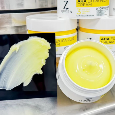 Gentle exfoliating AHA cream from Z Queen